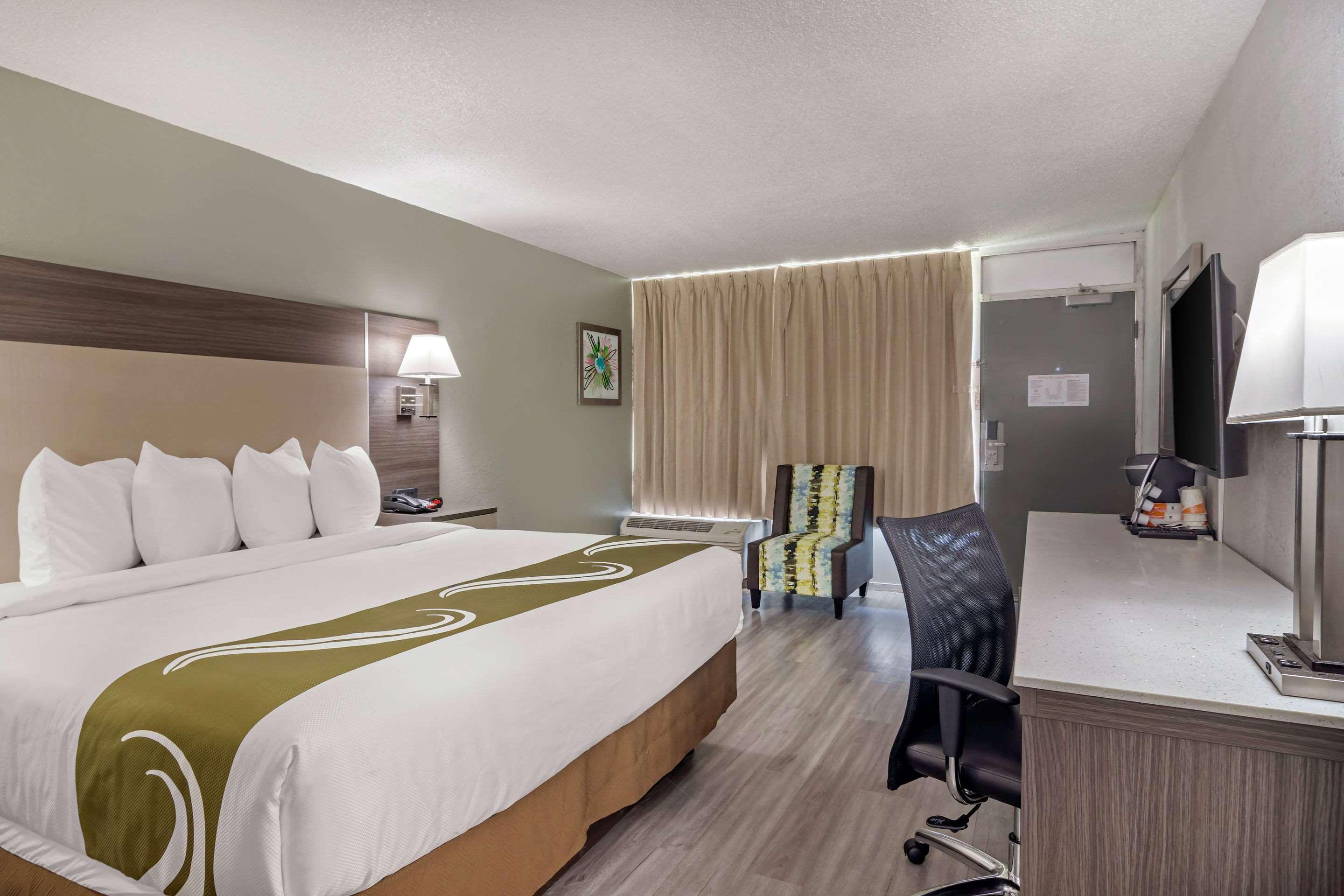 קרטרסוויל Quality Inn & Suites מראה חיצוני תמונה
