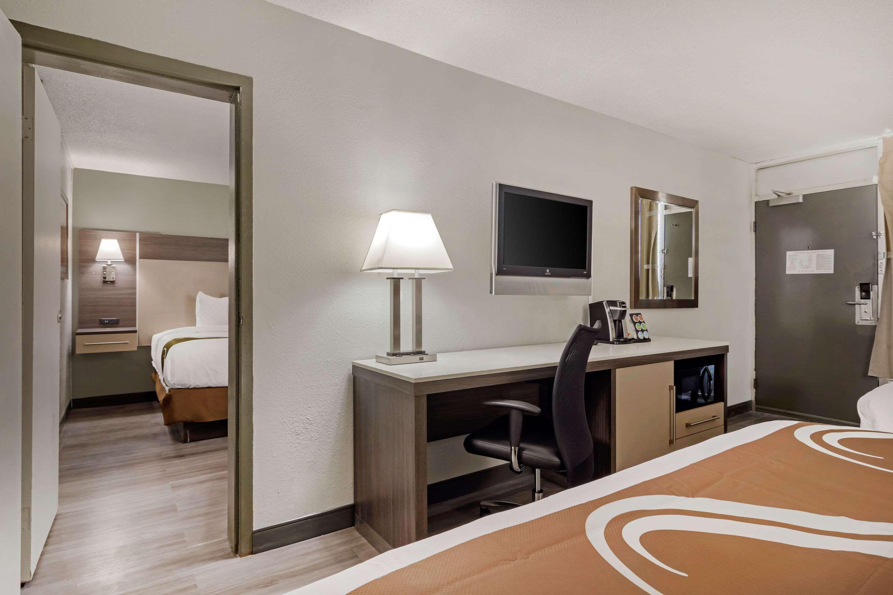 קרטרסוויל Quality Inn & Suites מראה חיצוני תמונה